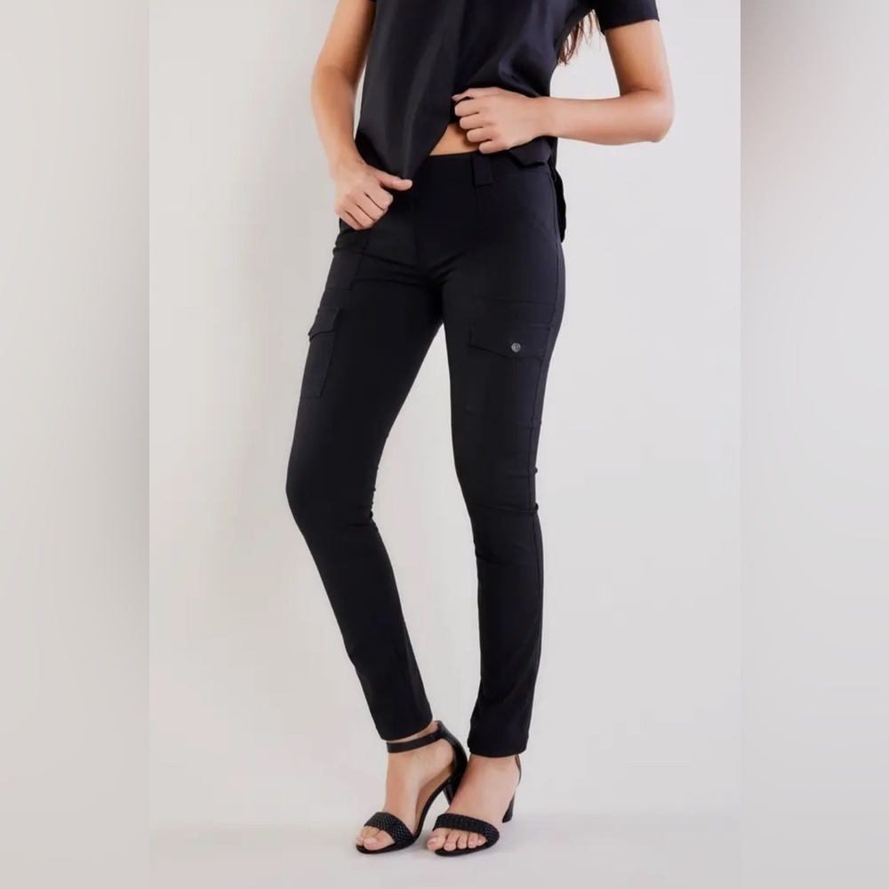ZARA low rise Black Slim fit Cargo Pants Mid Rise Skinny Sz 6